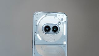 Zwei 400-Euro-Smartphones gl&auml;nzen bei Warentest