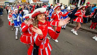 Warum wir Fasching, Fastnacht oder Karneval feiern