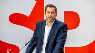 Deutschland: Lars Klingbeil zum SPD-Fraktionschef gewählt