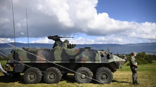 Die Welt rüstet auf – mit immer weniger Schweizer Beteiligung