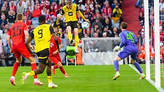 FC Bayern vergibt im wilden Klassiker das Meisterstück