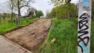 Gesperrte Brücke in Magdeburg: Neuer Übergang für Fußgänger und Radfahrer in Arbeit