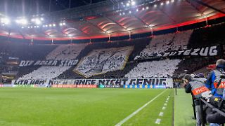 Eintracht-Fans liefern große Böhse-Onkelz-Choreo