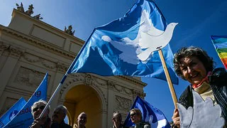 Ostermärsche der Friedensbewegung erreichen am Karsamstag ihren Höhepunkt