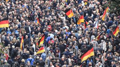 Wie über Ostdeutschland berichtet wird