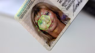 Personalausweis und Pass: Übergangsregelung für Bilder nötig