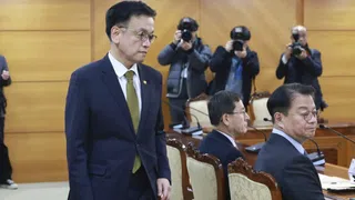 Südkoreas zweiter Übergangspräsident tritt zurück