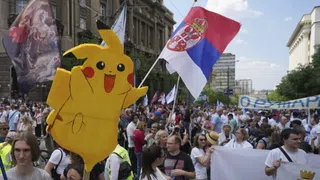 Sechs Monate nach Unglück in Novi Sad gehen die Proteste weiter