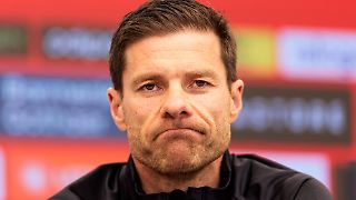 Xabi Alonso setzt zermürbendes Spiel fort und widerspricht Bayer-Star