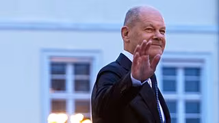 Kanzler-Biograf: "Scholz und die Bevölkerung haben sich nicht verstanden"