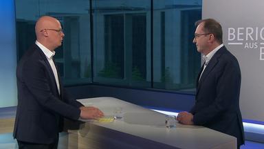 "Mehr Grenzkontrollen und Zurückweisungen"