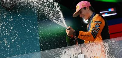 Abgezockter Oscar Piastri gewinnt drittes Rennen in Folge