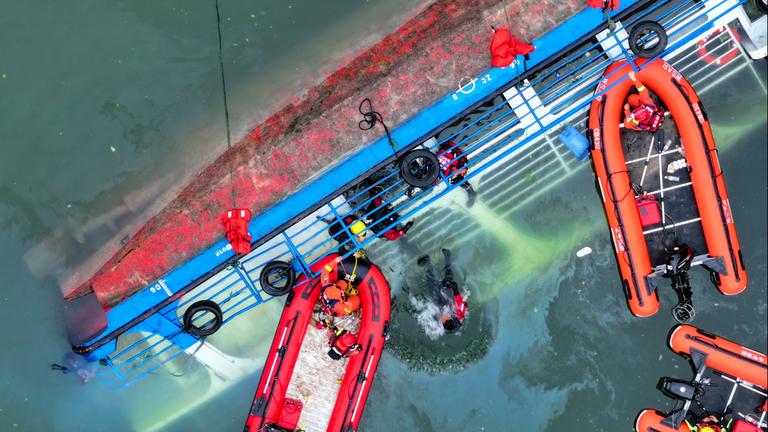 Zehn Tote bei Bootsunglück in China