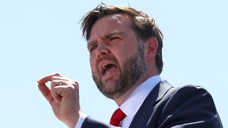 JD Vance warnt Besucher der Fußball-WM in den USA