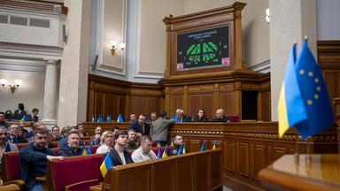 Ukrainisches Parlament stimmt Rohstoffabkommen zu