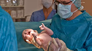 Mehr Kaiserschnitte – geringerer Anteil in Ostdeutschland