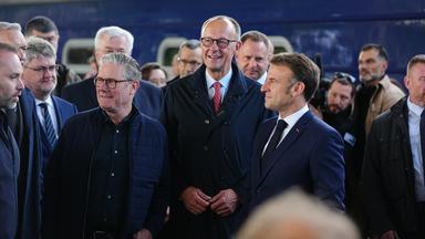 Merz, Macron und Starmer in Kiew eingetroffen