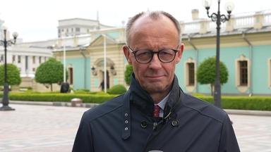 Merz sieht "kleine Chance" auf Kriegsende