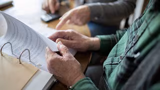 Berufsbetreuer beklagen schlechte Zahlungsmoral der Gerichte