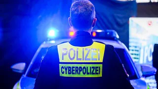 Vier Cyberbetrüger angeklagt: 40 Millionen Euro Schaden in Sachsen