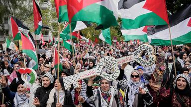 Schwerverletzter Polizist bei Palästinenser-Demo in Berlin