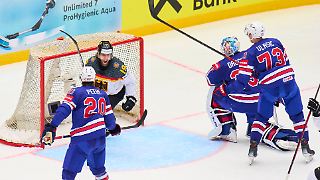 DEB-Team geht nach furioser Aufholjagd doch noch unter