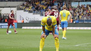 Eintracht Braunschweig muss nach Horror-Halbzeit in die Relegation