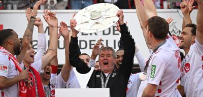 „Macht die Schatulle auf!“ Bleibt Funkel mit 71 Jahren Trainer in Köln?