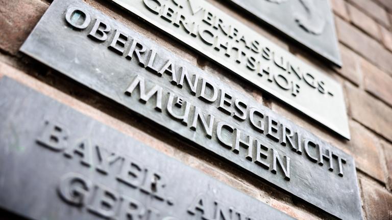 Mutmaßliche "Wegwerf-Agenten" vor Gericht