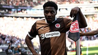 Ärger beim FC St. Pauli: Sportchef stellt Wut-Stürmer in den Senkel