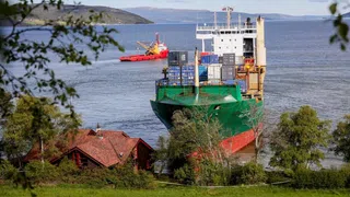 Wenn plötzlich ein Containerschiff im Garten steht