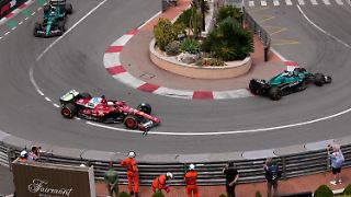 Unfälle und ein Ferrari-Ausreißer prägen Monaco-Auftakt