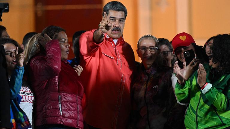 Wahlrat spricht Maduros Partei deutlichen Sieg zu