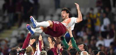 In seinem letzten Spiel bekommt Weltmeister Hummels nur drei Minuten