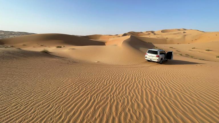 Unterwegs in der größten Sandwüste der Welt