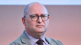 Lehrerverbandspräsident lehnt Meldestelle für demokratiefeindliche Aussagen ab