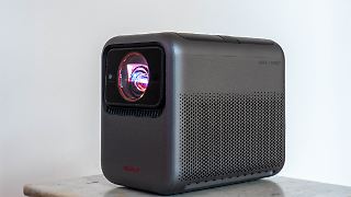 Der Anker Nebula X1 ist tragbarer Beamer-Luxus