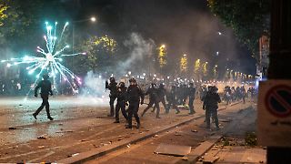 Mann wird bei CL-Feier erstochen, Auto fährt in Menschenmenge