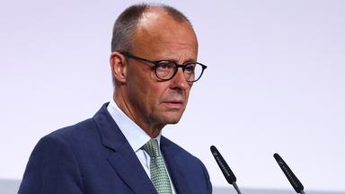 Merz hält an Zurückweisung Asylsuchender fest