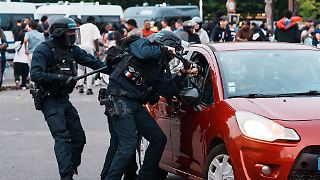 Bei PSG-Parade kommt es zu mehreren Zwischenfällen