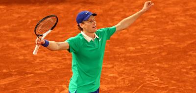 Sinner macht Traumfinale gegen Alcaraz perfekt