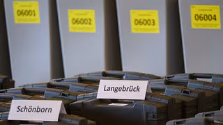 Prozessauftakt gegen mutmaßlichen Wahlfälscher der "Freien Sachsen"