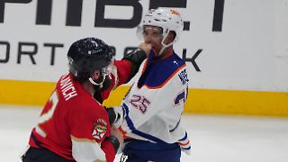 Prügelei und 140 Strafminuten überschatten Klatsche für Draisaitl