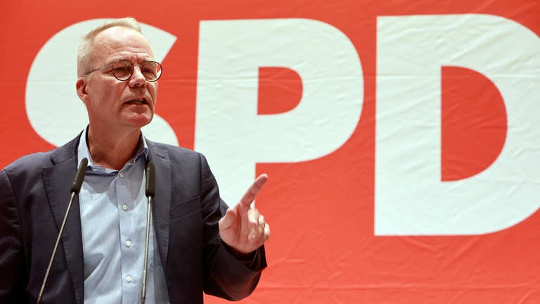 Auch die SPD-Fraktion geht auf Distanz