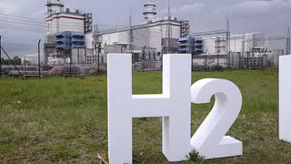 Großindustrie hält an Wasserstoff-Strategie fest – Mittelstand pausiert Projekte