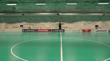 Finnlands sicherster Sportplatz - unter der Erde
