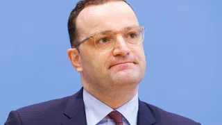 Deutschland: Bericht zu Coronamasken wirft Spahn Versäumnisse vor