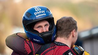 Laute Töne zwischen Deutschlands Super-Schlitten