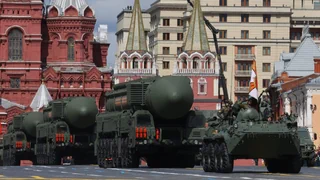 Liebäugeln mit der Atombombe