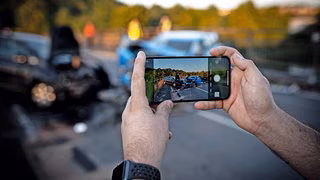 Union und SPD offen für Führerscheinentzug bei Gaffern